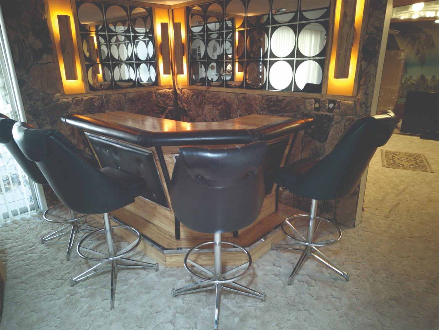 Custom made bar and bar stools. Was $1000.  Now  $250.   Last day!