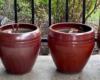 (4) Vintage Pottery Outdoor Plant Pots