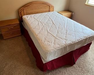 Oak And Veneer Palliser Full Size Bed With Matching Night Stands, Mattress, Box Spring, And Linens