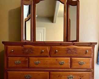 Palliser Furniture Light Pine 7 Drawer Mirrored Dresser With Brass Pulls