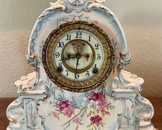 Antique Ansonia Royal Bonn Porcelain Transferware Mantel Clock Without Keys