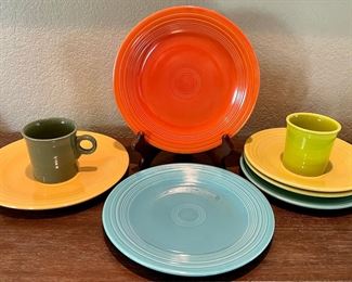 Fiesta HLC USA - (3) 10.25" Dinner Plates, (3) 9" Plates, And (2) Mugs