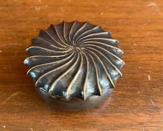 Decorative Swirl Patch Box