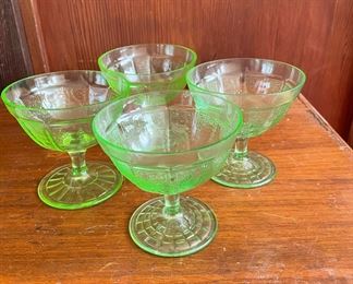 Green Depression/Vaseline Glass - Set of 4 Sherbet/Champagne Glasses 