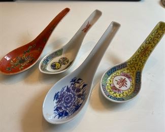 Assortment of 4 Chinese Soup Spoons