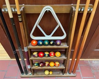 Wall Billiards Cue and Ball Rack