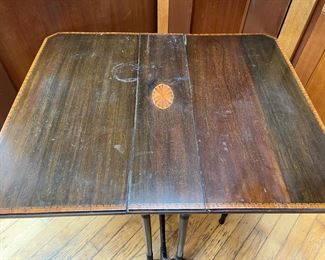 1900's Mahogany Inlaid Occasional Table