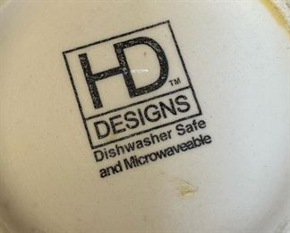 HD Design Pottery Bowls - Set of 4 Cereal Bowls, 1 Mixing Bowl