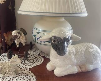 Lamb Figurines, White Lamp with Foliage Design