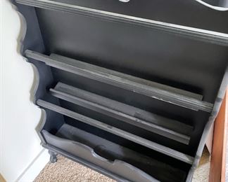 Black Small Waterfall Bookcase/Magazine Stand