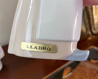 Lladro Girl from Valencia #4841,  1970s Lladro Figurine Girl With Pig Holding Piglet #1011

