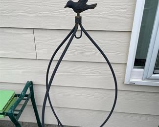 Bird Topped Black Hanging Plant Stand 