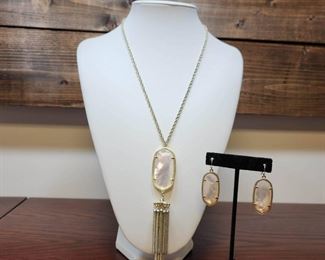 Kendra Scott Mother Of Pearl Tassel Necklace Matching Earrings
