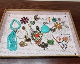 Pendants Lot