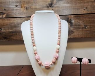 Vintage Pastel Swirl Lucite Beaded Necklace Earring Set