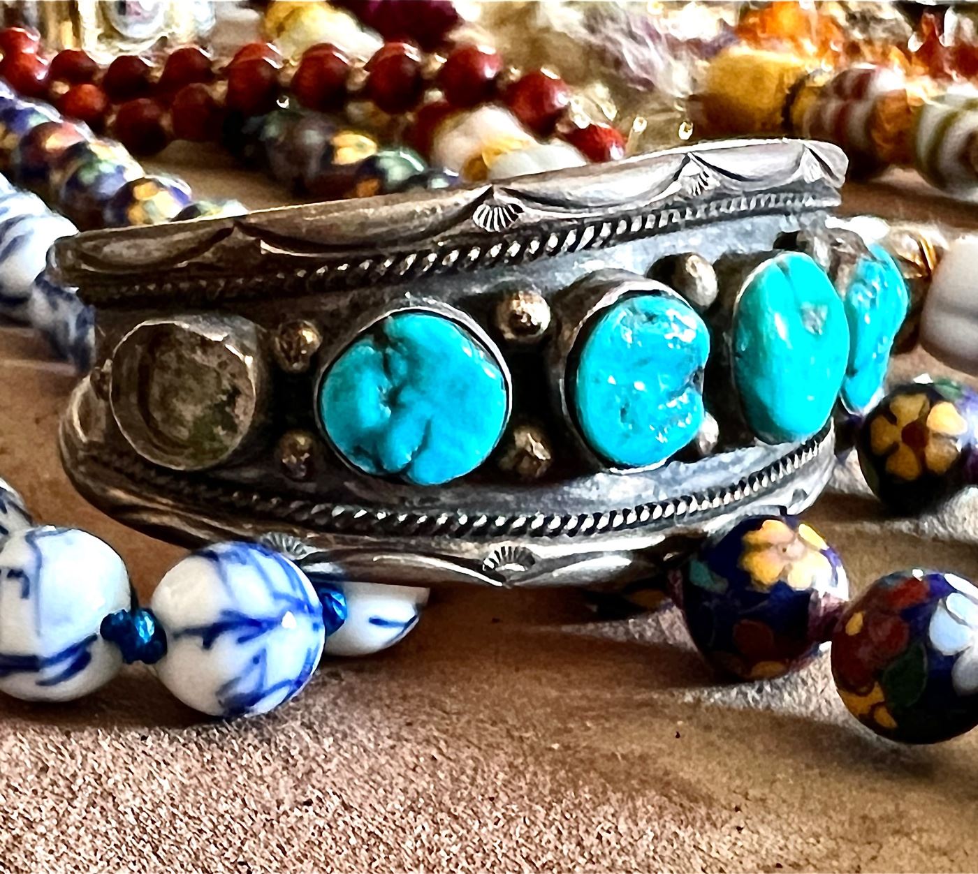 Glenwood Hills Estate Sale in Albuquerque, NM starts on 5/19/2023