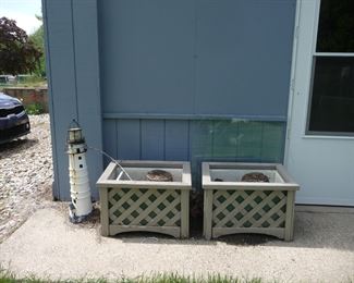 more outside stuff ( LOTS or pots )