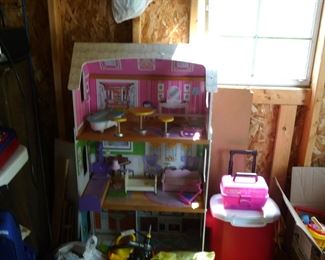 Barbie house / LOTS of kids books and games /the SHED is LOADED
