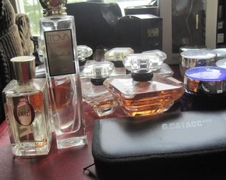 Nice perfume / cosmetics