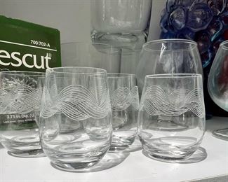 Set of 5 Etched Glass - Stemless Wine Glasses