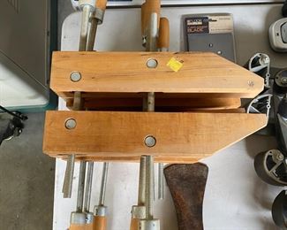 Wooden Handscrew Clamp