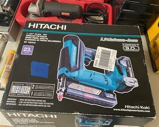 18 V Hitachi Cordless Pin Nailer