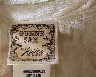 Gunne Sax Cream Quilted Satin Jacket