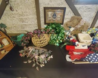 HOLIDAY DECOR ONLY - $10 PER SACK ATTACK 