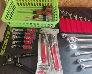 VARIOUS TOOLS & HARDWARE