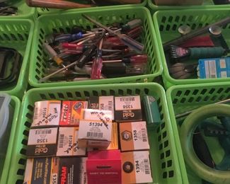 VARIOUS TOOLS & HARDWARE