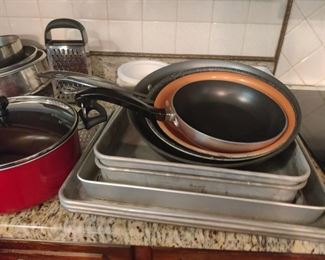 VARIOUS KITCHENWARE