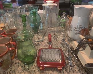 VARIOUS KITCHENWARE