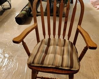 TWO SETS FOR OAK KITCHEN/DINING TABLE AND FOUR CHAIRS $75 EACH