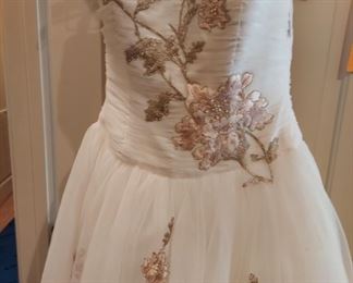 Oleg Cassini wedding dress size 12