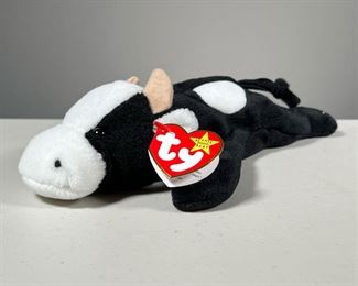 1994 "DAISY" BEANIE BABY | No style number, cow TY Beanie Baby, with 1993 tush tag and PVC pellets.