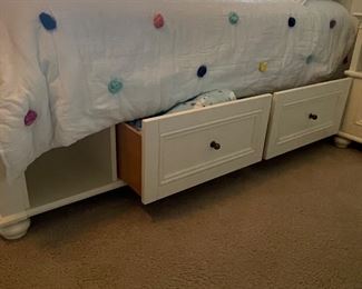 Additional view of 2 drawers and cubby on both sides of bed~