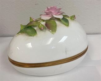 OS6224 Coalport Bone China Trinket Egg 220 Made In England https://www.ebay.com/str/agesagoestatesales