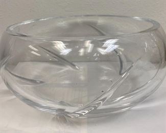 OS6229 Tiffany Company Large Cut Bowl Swirl Pattern 8in https://www.ebay.com/str/agesagoestatesales