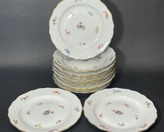Fine MEISSEN Scattered Flowers Gold Rim 10in Plates set of 13
