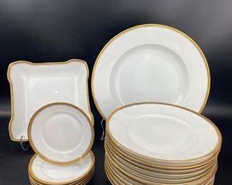 Fine ROSENTHAL Selb GETRMAN PORCELAIN GOLD RIM PLAYES AND SERVING DISHES
