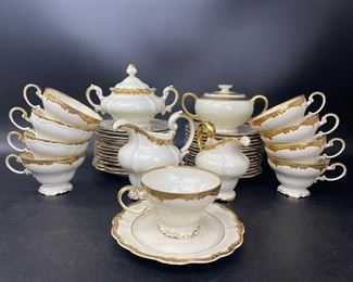 Fine ROSENTHAL GERMAN PORCELAIN GILTED RIM Tea Cups & saucers Creamer Sugar Bowl
