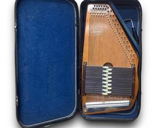 Oscar Schmidt Silvertone Autoharp w/ Hardshell Carrying Case!
