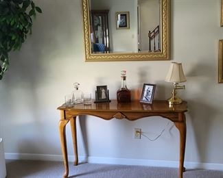 SOFA TABLE