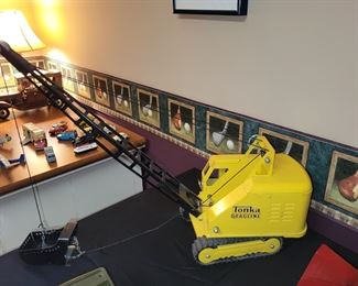 VINTAGE TONKA CRANE