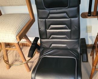 GAME CHAIR
