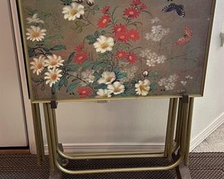 Retro TV tray stand set of 4 