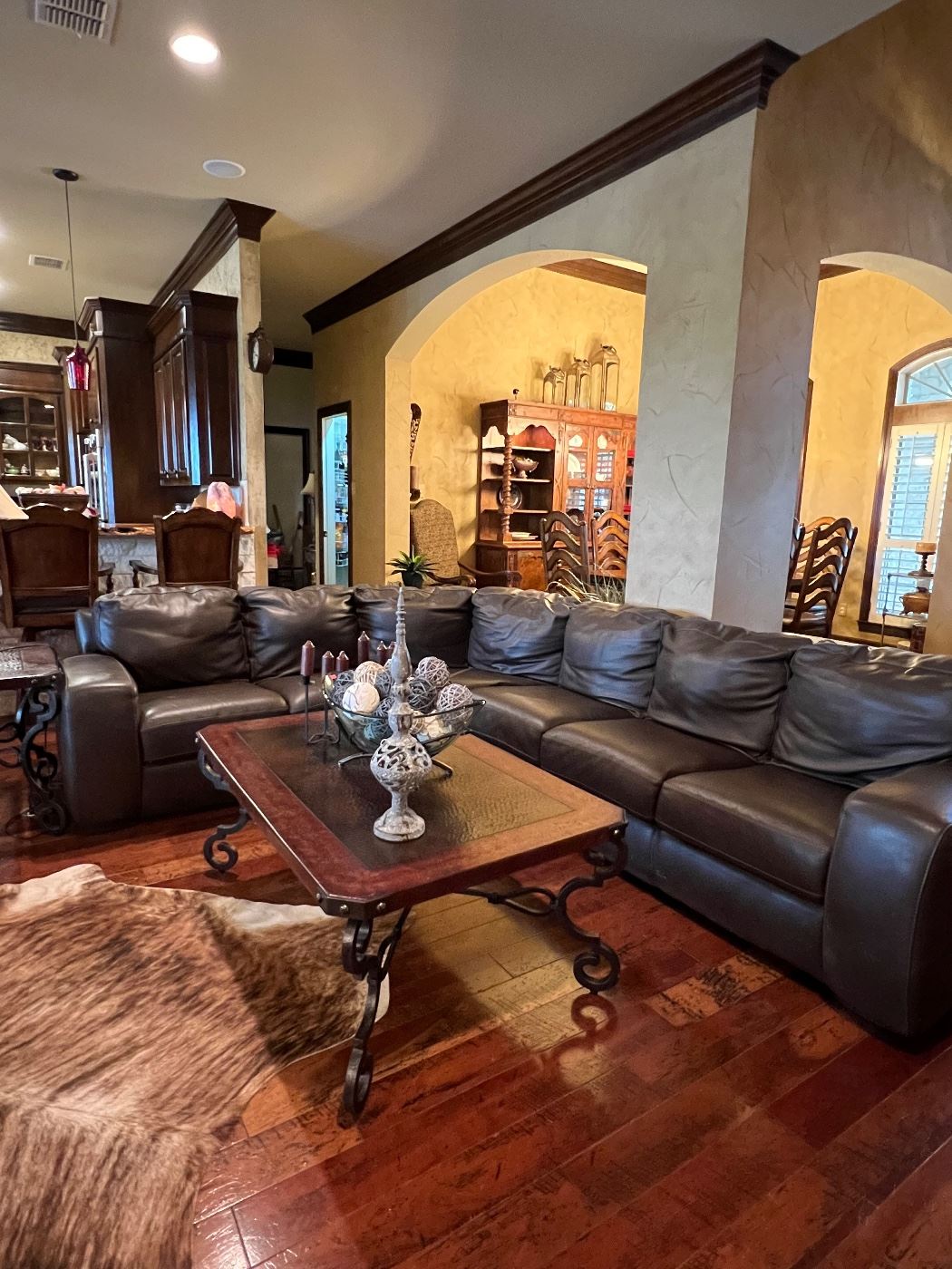 Quality Estate Sale! in Woodway, TX starts on 5/18/2023