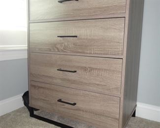 IKEA 4 Drawer Chest and Nightstand (Guest room like new)