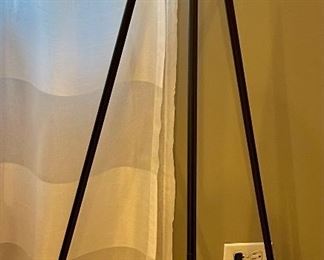Black metal tripod leg, double can spotlight 
24”Sq frame x 59”h  $45