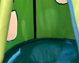 Polyester Hugglepod Hanging Tent
250lb weight tolerance $145